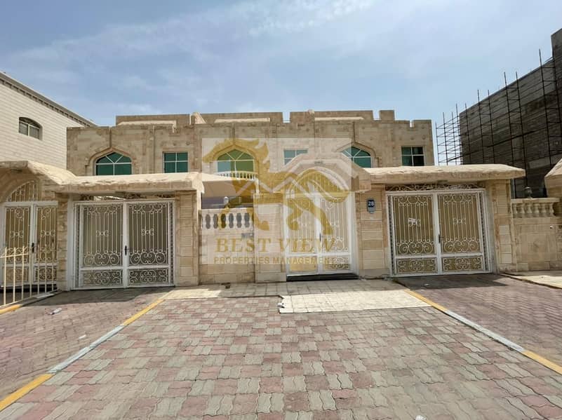 (Newly Renovated ) Villa 5 Bedrooms in Al Mushrif.