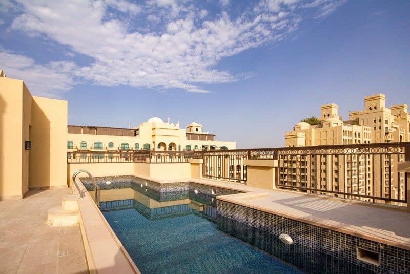 27 Vacant Royal Penthouse Full sea and Dubai Marina Skyline view