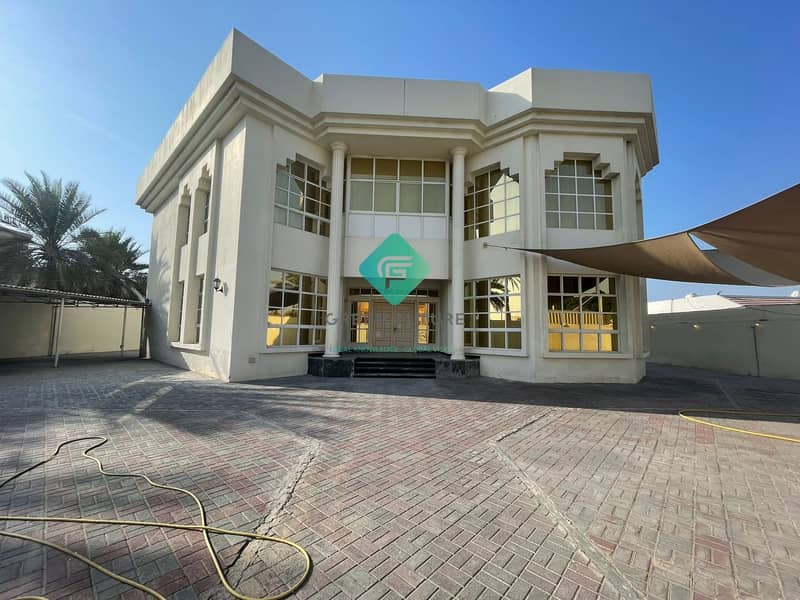 Near to Park & Metro Station | 7 BR villa for rent just in 250,000/-AED
