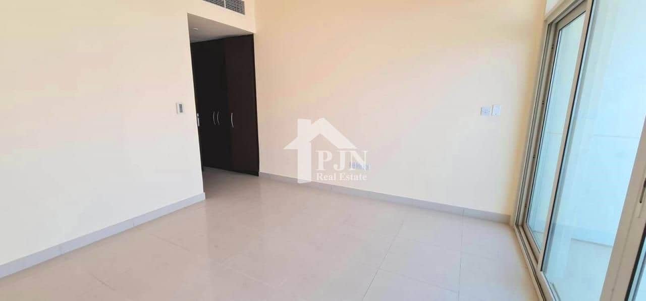 5 BEST !!! 1BR For Rent in Tala Tower. . .