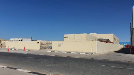 Warehouse for Sale in Emirates Industrial City, Sharjah - For sale a warehouse in Sajaa on Qar Street at the right price