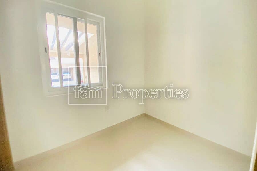 35 3 BR | For Rent | Amaranta A | Single Row