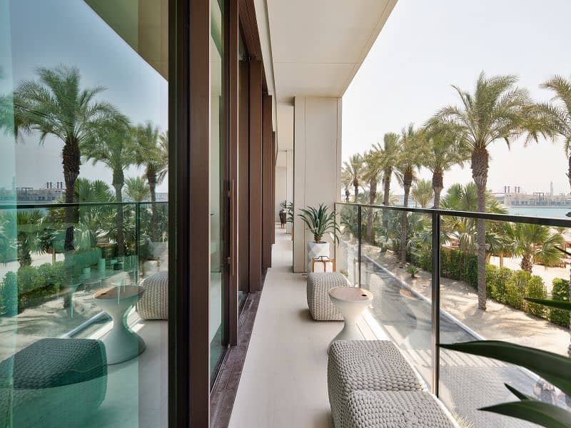 13 Beachfront Villa| Luxury Living | Ultra Modern