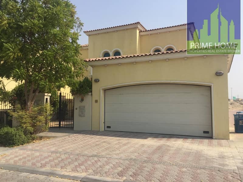 Extra Large Villa 8224 sqft / Swimming Pool /Garage/ Large Backyard/ Garden kids play area /  Jumeirah Park District 6
