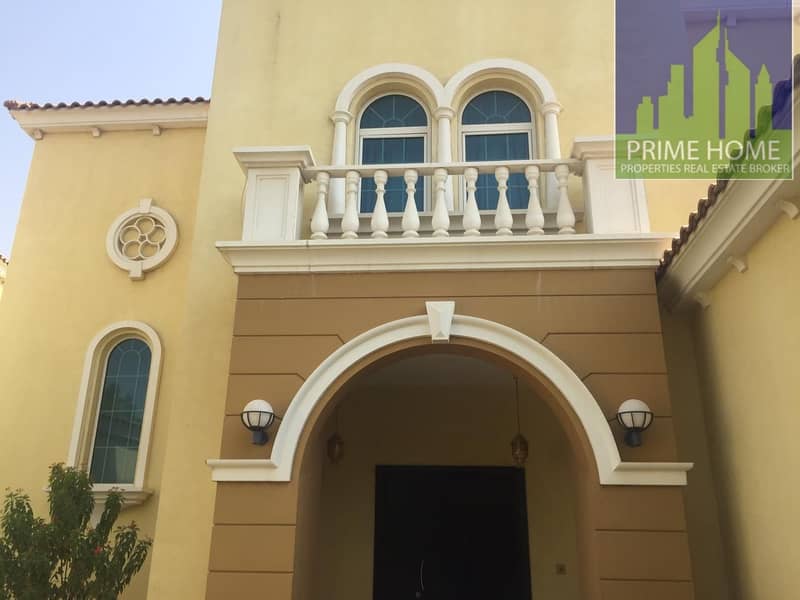 3 Extra Large Villa 8224 sqft / Swimming Pool /Garage/ Large Backyard/ Garden kids play area /  Jumeirah Park District 6