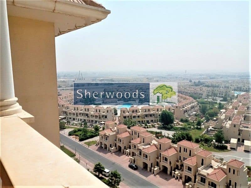 Panoramic Lagoon View - High Floor and Big Balcony