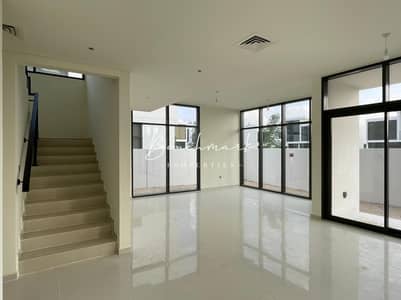 6 Bedroom Villa for Rent in DAMAC Hills 2 (Akoya by DAMAC), Dubai - AMAZING POOL  & PARK VIEW VILLA| GOOD LOCATION