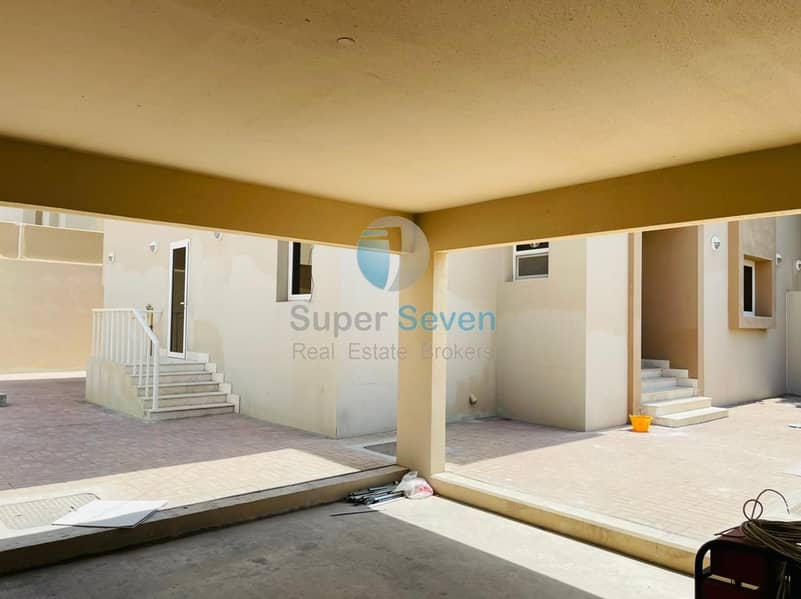 Two Floor 4-Bedroom villa for rent Barashi Sharjah Call (Rana)