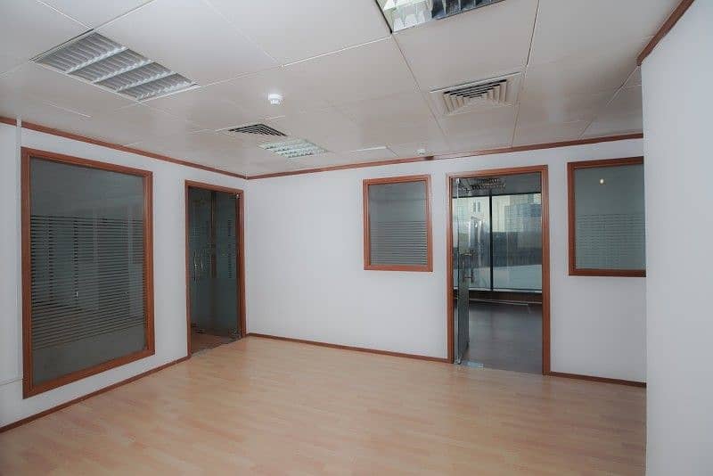 4 Office in Bank Street Building-Al Mankhool   Special Offer -6 Months rent Free -2 Year Lease. Located on Khalid Bin Wal