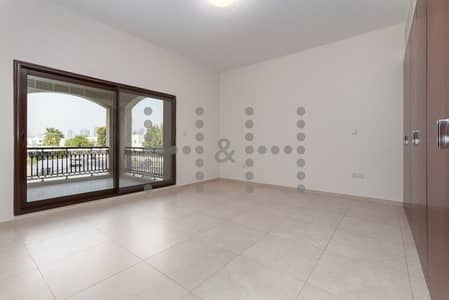 4 Bedroom Villa for Rent in Al Safa, Dubai - Refurbished Villas -Private Pool -Free Maintenance