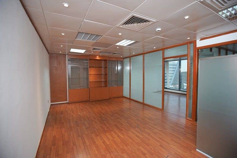 7 Office in Bank Street Building-Al Mankhool   Special Offer -6 Months rent Free -2 Year Lease. Located on Khalid Bin Wal