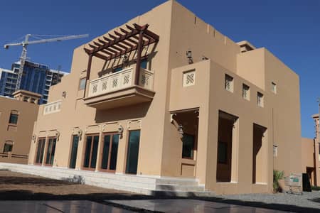6 Bedroom Villa for Sale in Al Furjan, Dubai - PERFECTLY STRUCTURED | WITH MAIDS ROOM | FOR SALE