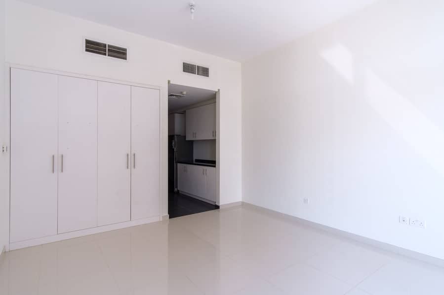 4 Spacious Studio | Multiple Cheques | Available Now