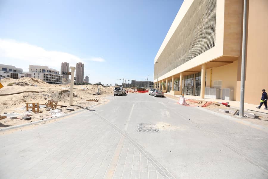 3 Shell and core space available in Ghalia