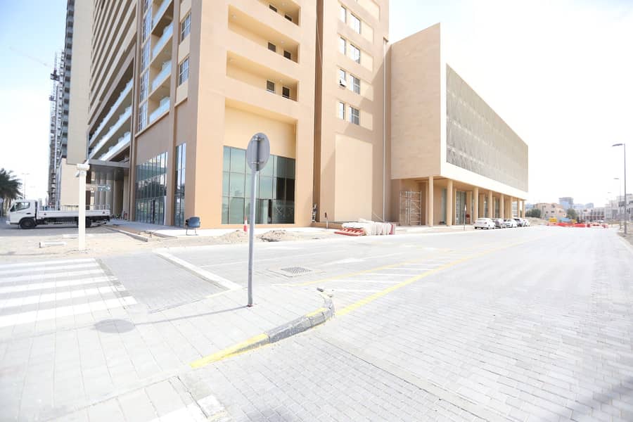5 Shell and core space available in Ghalia