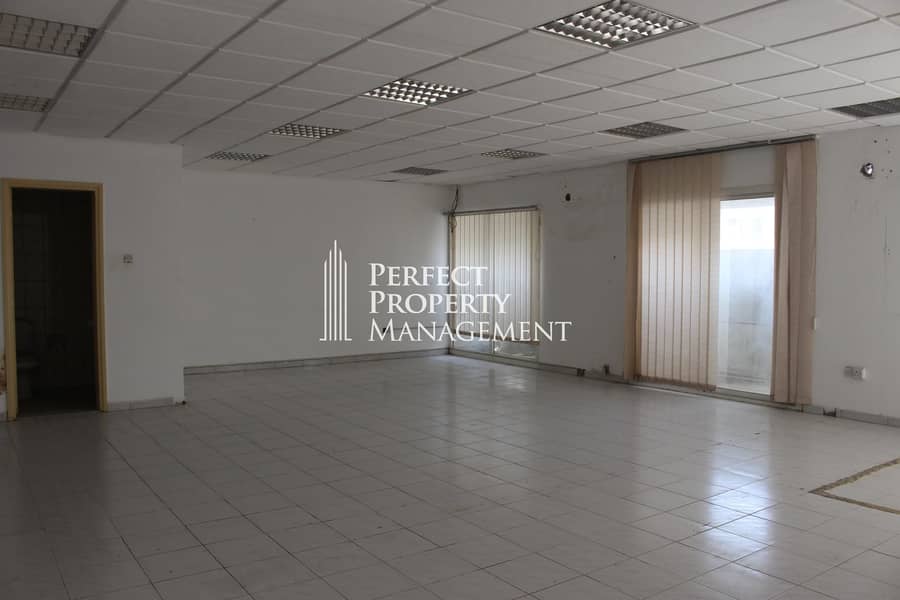 Very good location for your business. 1300 Sqft Office space for rent in Old Ras Al Khaimah
