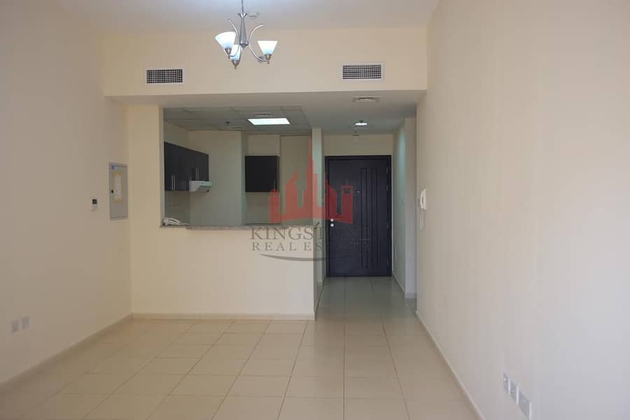 1 Spacious Bedroom Room Liwan Mazaya