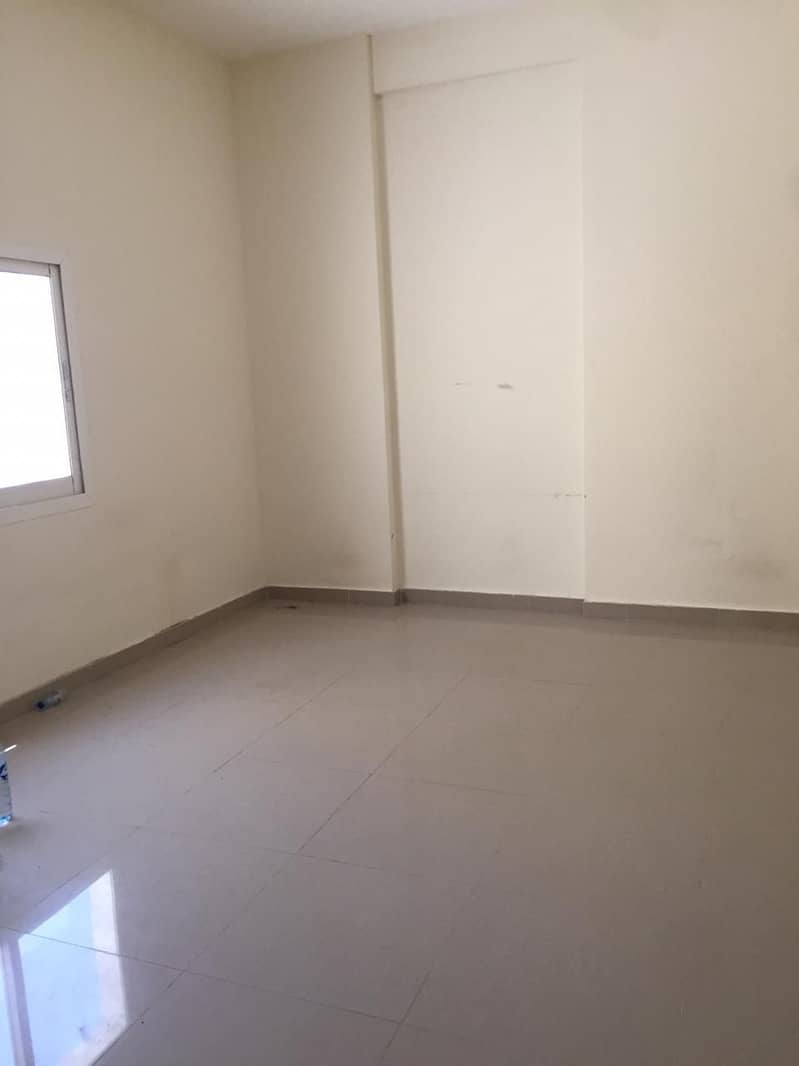 LABOUR CAMP AVAILABLE FOR RENT IN JEBAL ALI 3 AREA @ DHS. 280/- PER PERSON ALL INCLUDING