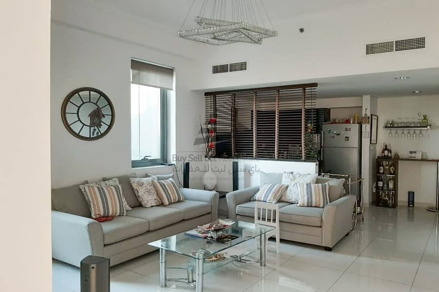 UNFURNISHED 2 BEDROOM FOR RENT WITH LARGE TERRACE IN DAMAC EXECUTIVE BAY
