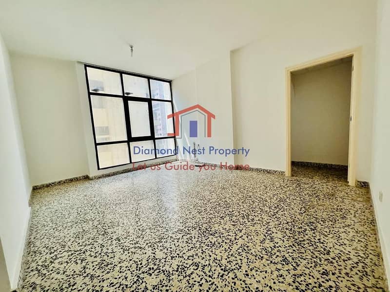 No Commission! 1 Bedroom with 2 bathrooms in Madinat Zayed