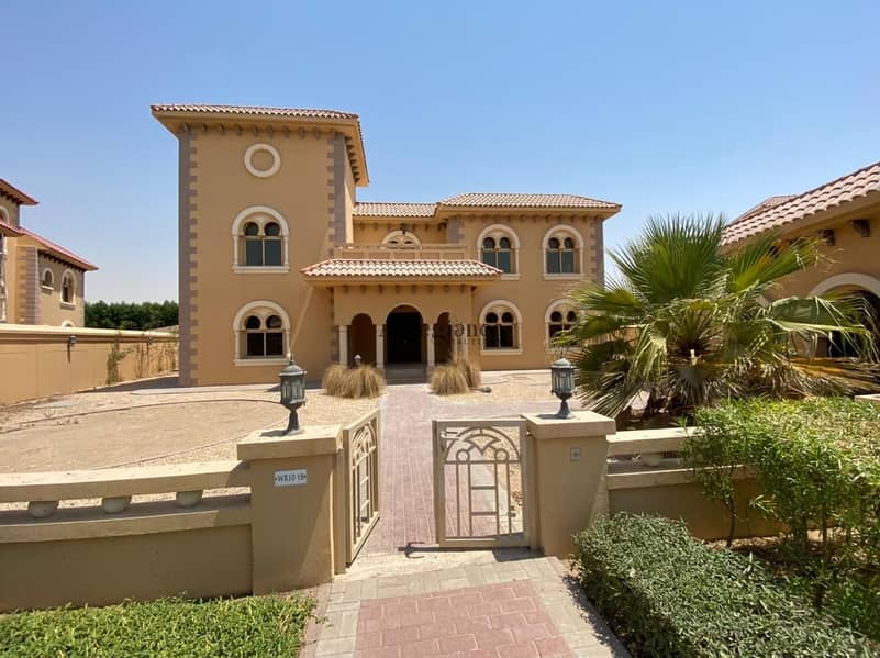 Luxury  Villa| vacant | Large plot in Best Price