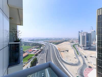 1 Bedroom Apartment for Sale in Business Bay, Dubai - Bright & Airy | City View | Spacious 1 Bed