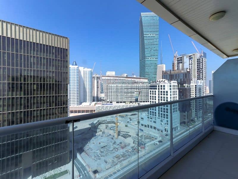 7 Bright & Airy | City View | Spacious 1 Bed