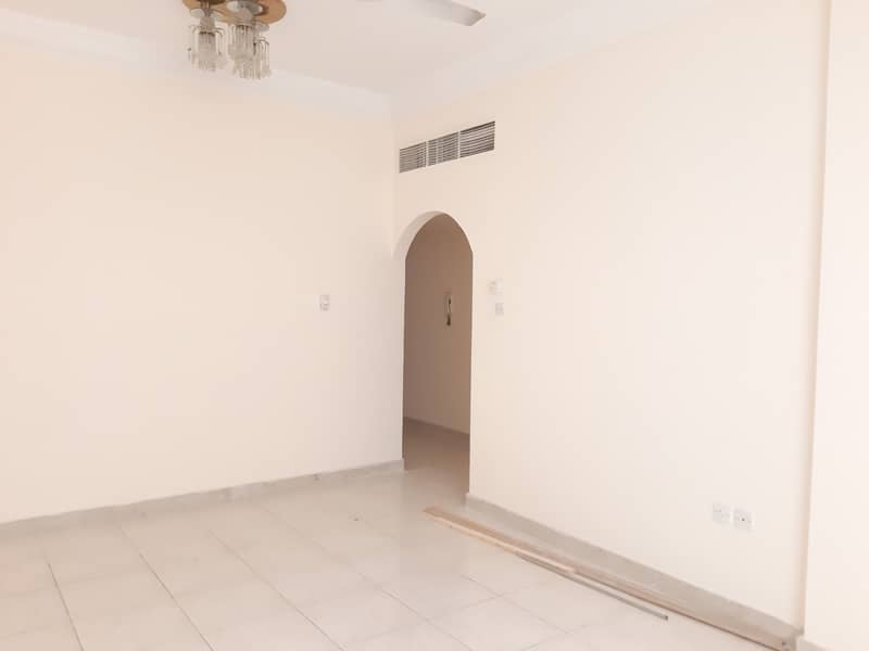 Квартира в Аль Касимия, 2 cпальни, 22000 AED - 5139737