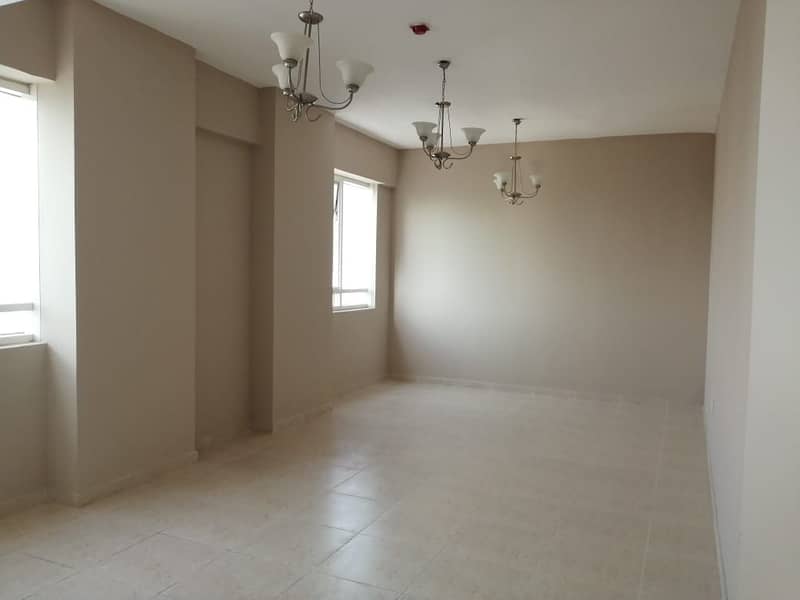 شقة في أبو شغارة 2 غرف 30000 درهم - 4875417