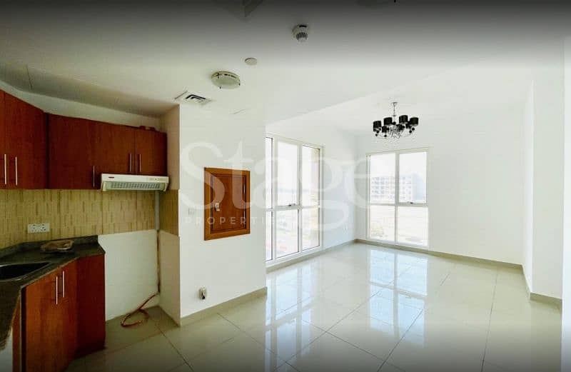 SMART INVESTMENT | 1 BEDROOM | LAKESIDE TOWER A IMPZ