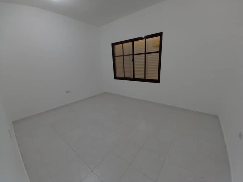 6 modern pvt entrance 4 master B/R villa with covered parking