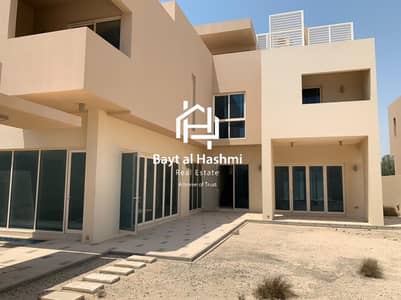3 Bedroom Townhouse for Rent in Dubai Waterfront, Dubai - No Commission!! huge 3 BR Townhouse with retail | 1 month free