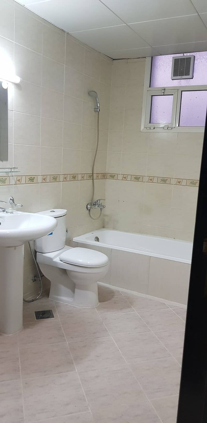 10 Good Flat 3/Bedrooms+Hall With Privet Cover parking in khalifa City A