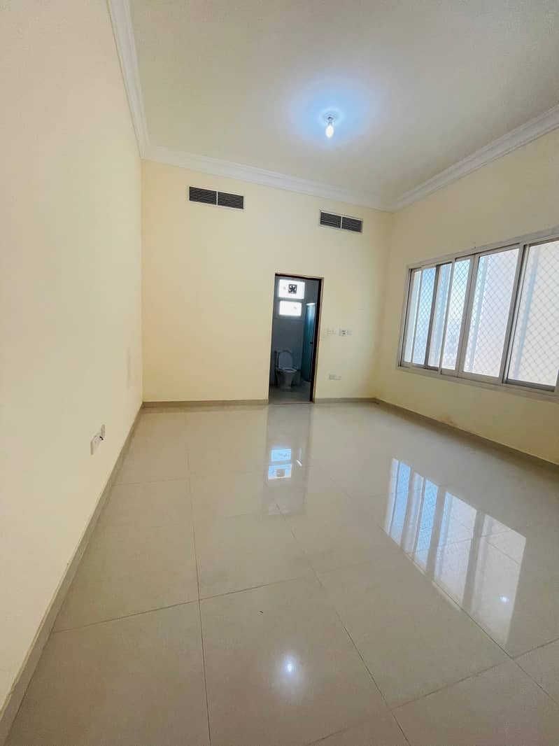 Outstanding 2bhk With Separate Kitchen Apartment Available In Villa ForRent