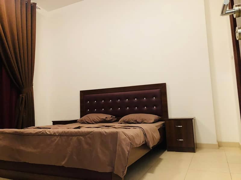 Amazing Full Furnished 1BHK in 3200 Only with Parking