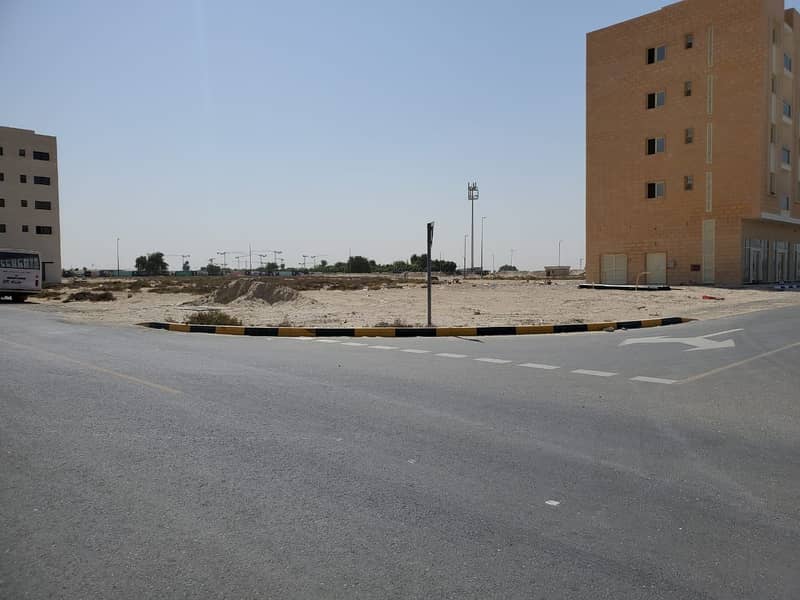 For sale land in Sharjah/ Muwailih Commercial . corner