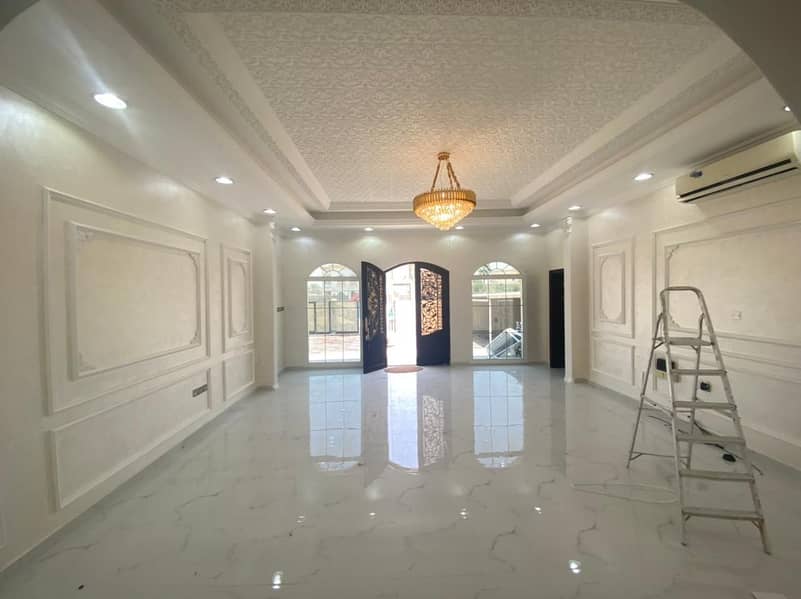 For sale villa in Sharjah, Al Qarayen area 2