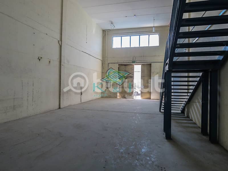 1 Vacant Warehouse / G+M w/ 2 Months Free