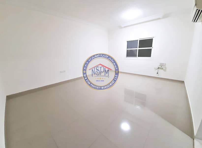 Квартира в Хадбат Аль Зафран, 32999 AED - 5489057