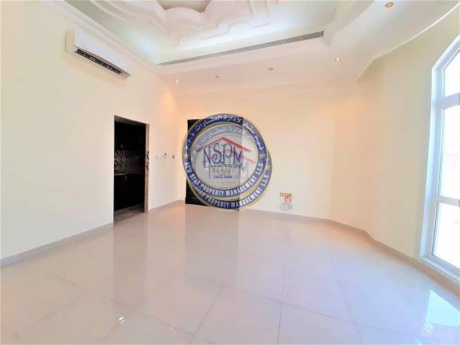 Квартира в Аль Халидия, 33000 AED - 5194989