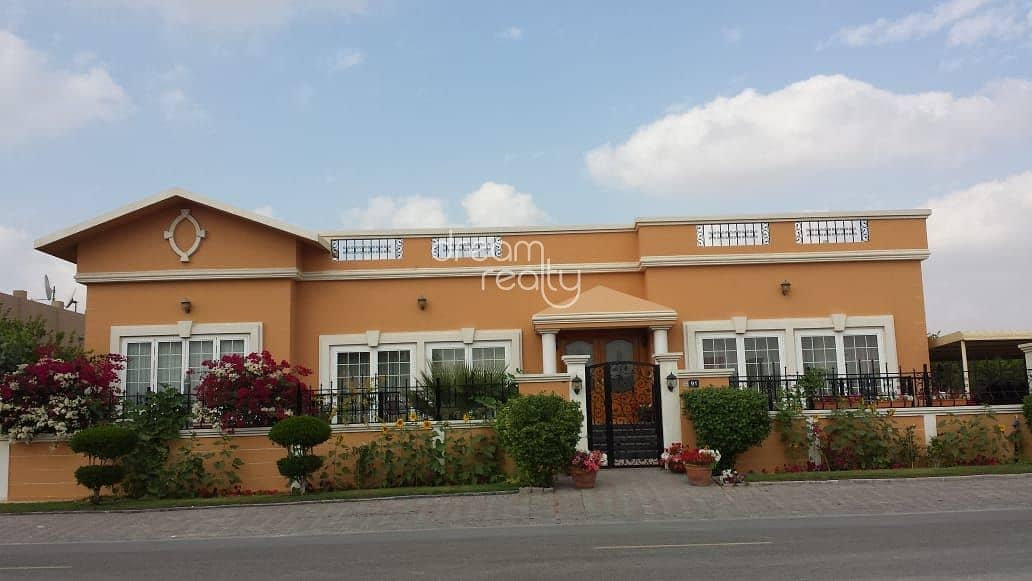 5 Bedroom Independent Villa with Maid Room &Store available for Rent in Mirdif - 220K