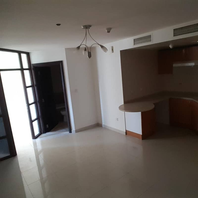 SMALL 1 BHK TYPE  APARTMENT ONLY 35K 2 CH