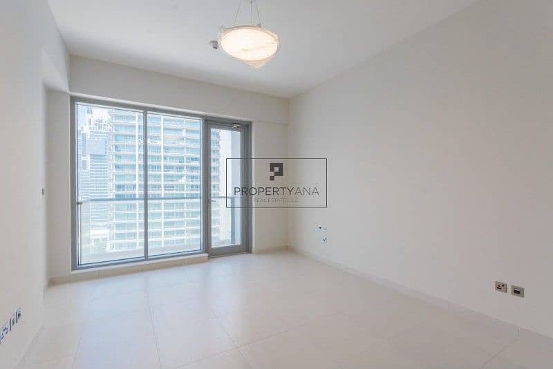 2 3 BR for sale in Downtown |Contemporary | Spacious