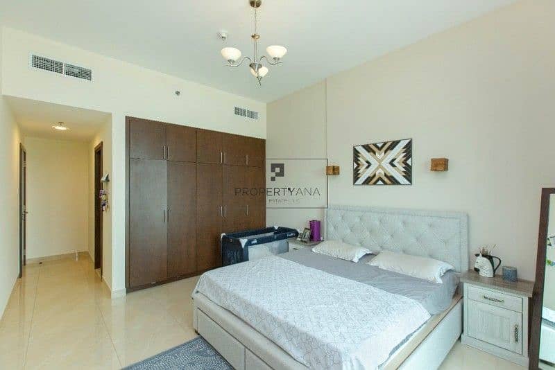 3 Stunning View|2BR +Maids Room| Fully Furnished in Al Jadaf