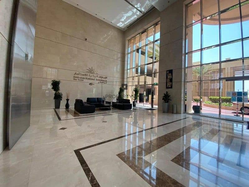 17 Iconic Canal View | Spacious 2 BR in Churchill Tower