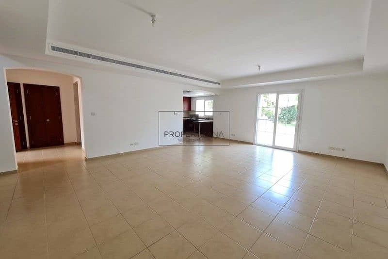 4 Move in Today | Vacant | Opposite Pool & Park