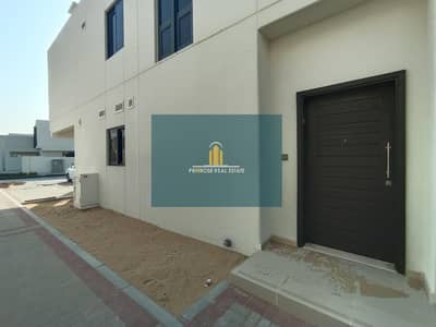 3 Bedroom Townhouse for Rent in DAMAC Hills 2 (Akoya by DAMAC), Dubai - 2 together l BRAND NEW TOWNHOUSE l HUGE GARDEN L SHAPED l EASY ACCESS