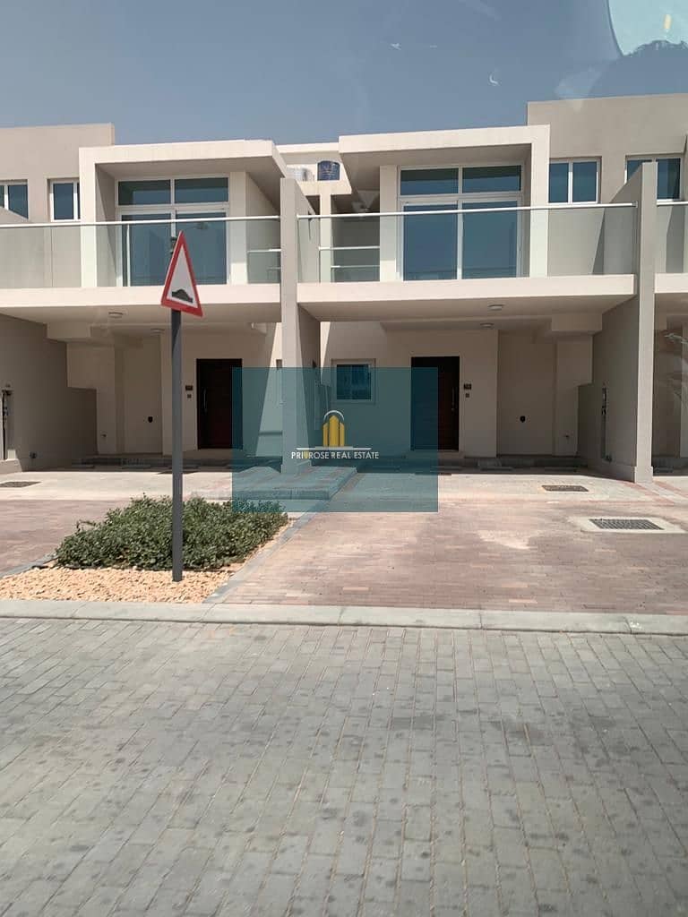 NEAR TO GOLF AND LAKE  |RENTED TILL MARCH 2022 |RR-M TYPE