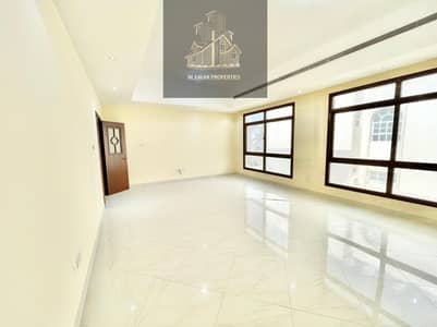 شقة 3 غرف نوم للايجار في المشرف، أبوظبي - شقة في المشرف 3 غرف 80000 درهم - 5455434