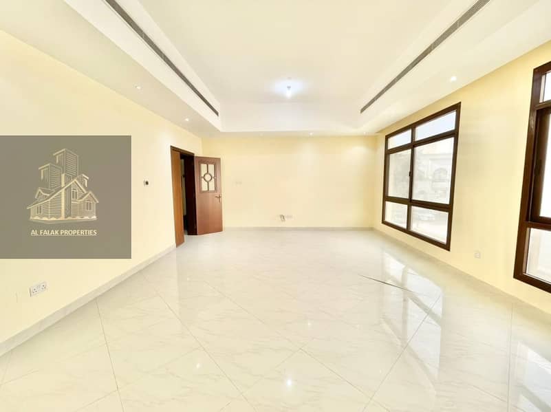 Квартира в Аль Мушриф, 3 cпальни, 79999 AED - 5193447